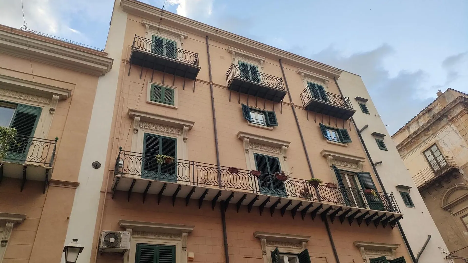 Apartament Duca Di Maqueda Palermo