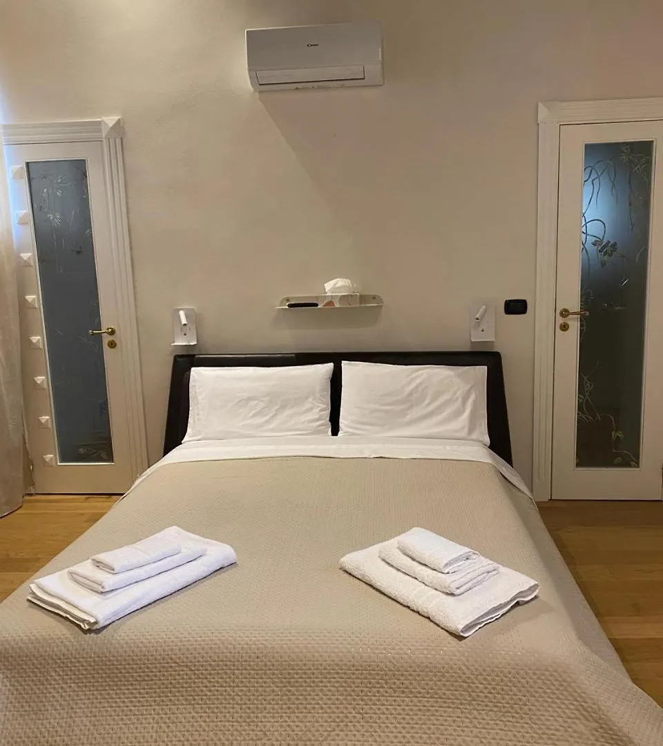 Apartament Duca Di Maqueda Palermo Włochy